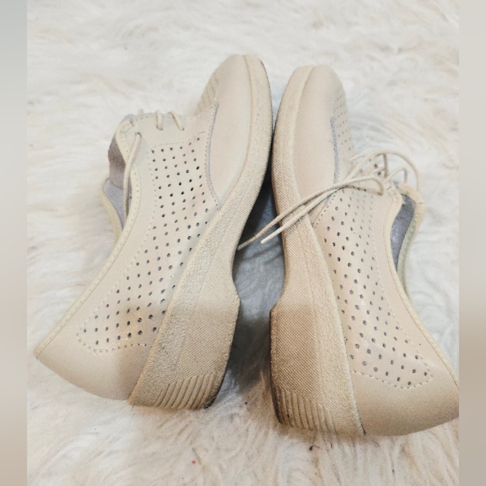 🔥 US Size 5.5 Bundle of 5 Pairs Women's Shoes - Picture 11 of 16